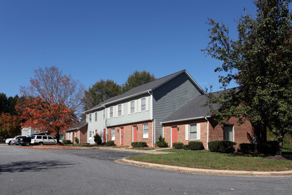 the-village-at-catawba-ridge-hickory-nc-building-photo-2